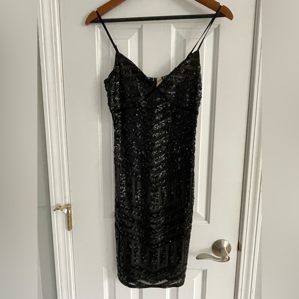 Black sequin, size 4 Express mini dress